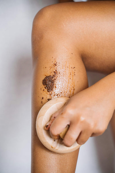 How to Properly Exfoliate for a Flawless Glow